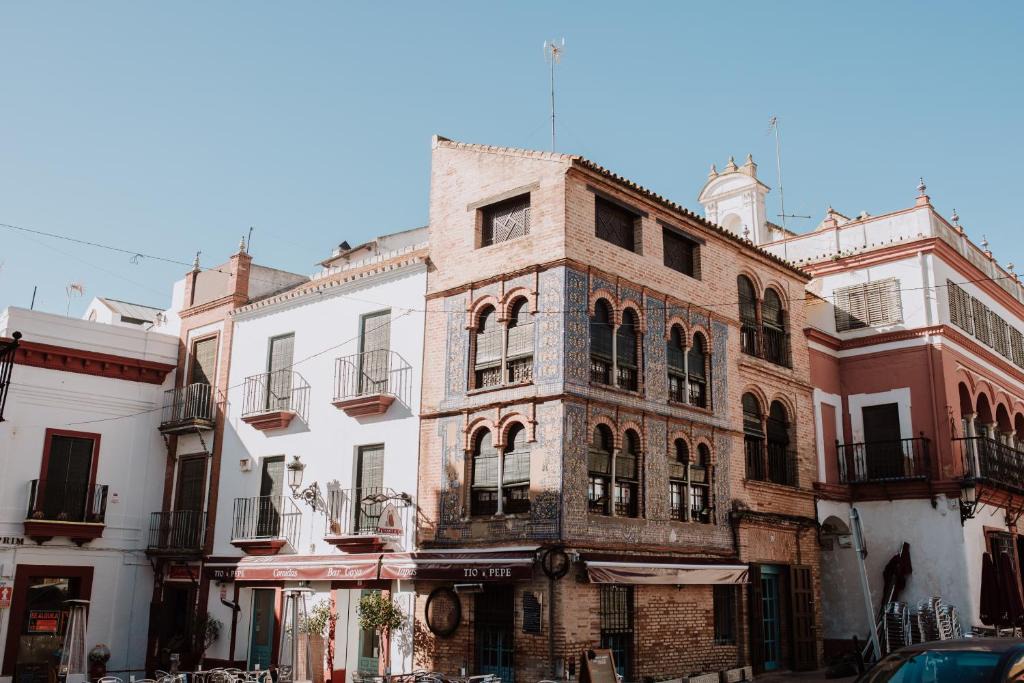 Carmona Apartment | LA COVACHA DEL PINTOR