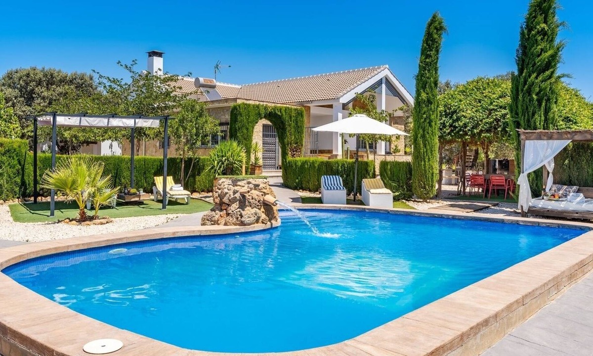 Loja Villa | La Pedriza de Loja by Ruralidays