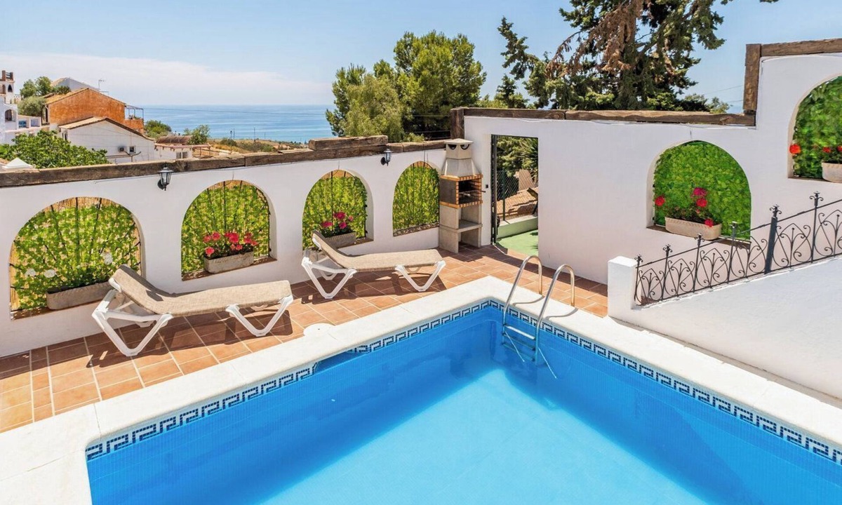 Velez-Malaga Villa | La Piriposa Vélez-Málaga by Ruralidays