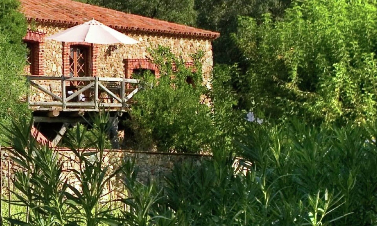 Alajar Cottage | La Zoya, Tranquil Riverside Retreat