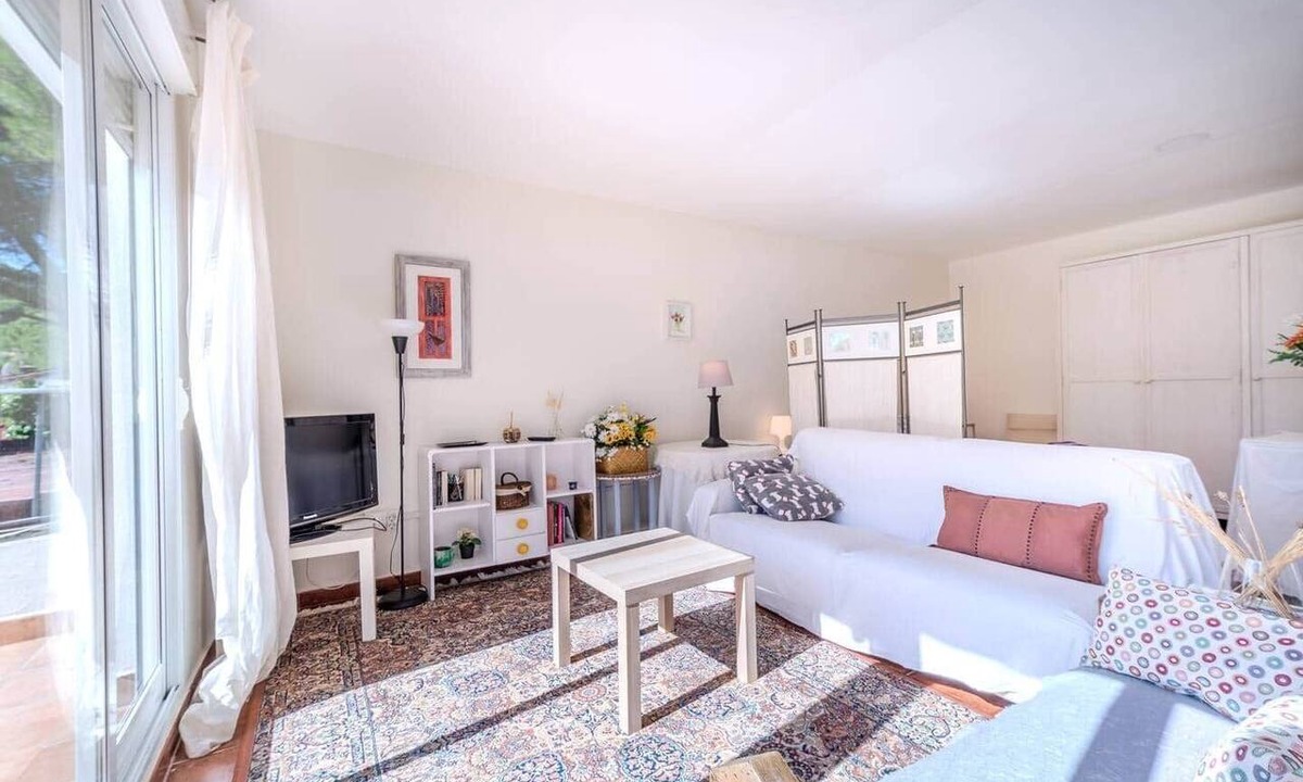 San Martin de Valdeiglesias House | Loft with roof terrace and pine views · San Martín de Valdeiglesias