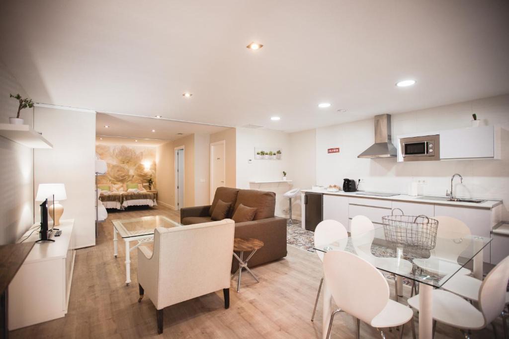 Cercadilla-Medina Azahara Apartment | Loft AZAHAR y Loft BEGONIA
