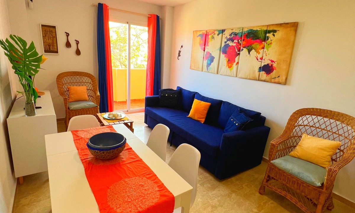 Puerto de la Duquesa Apartment | Loma Blanca by Residea