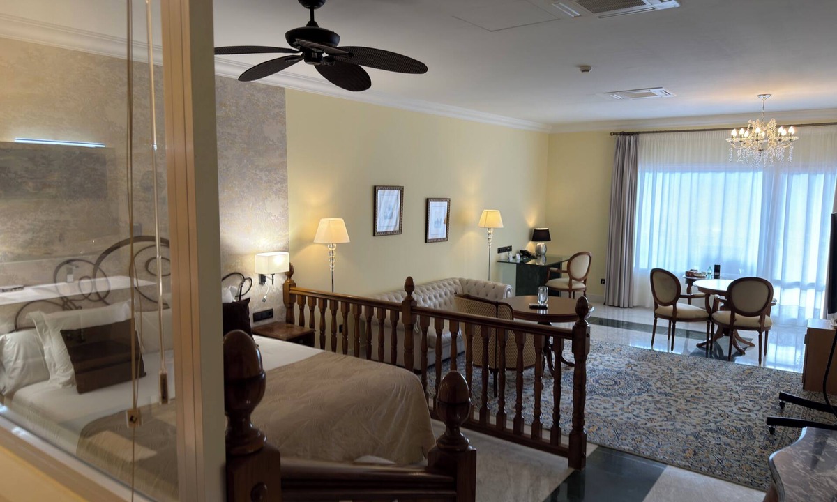 Robledo de Chavela Hotel | Los Cinco Enebros Hotel Spa by Bossh Hotels