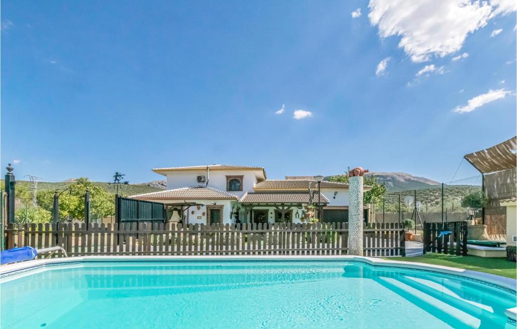 Villanueva del Trabuco House | Los Frailecillos