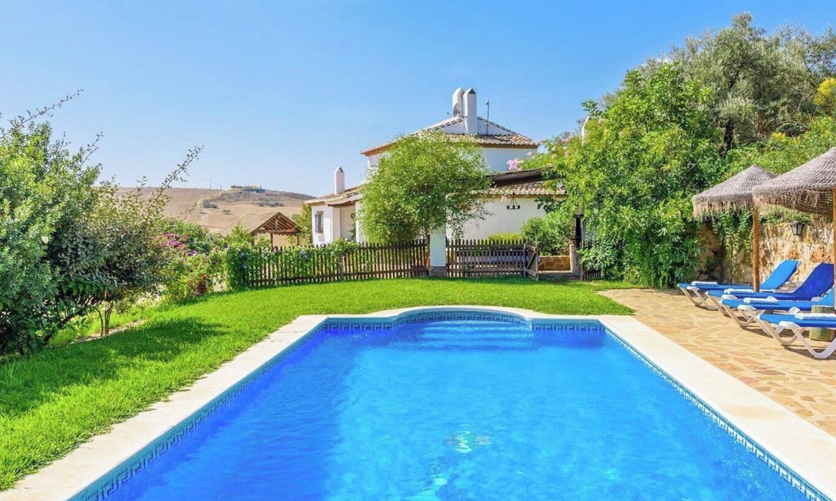 Antequera Villa | Los Huertos Antequera - La Higuera by Ruralidays