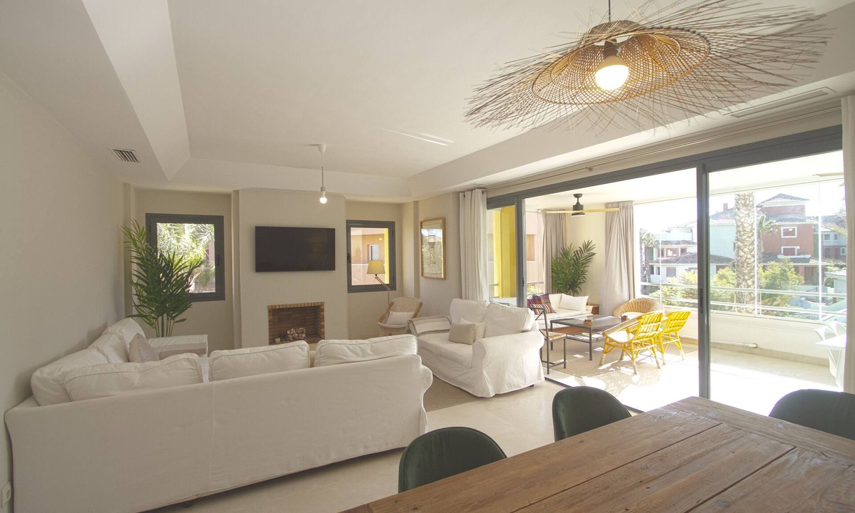Sotogrande Apartment | Lovely 4-bedroom serviced apartment with views