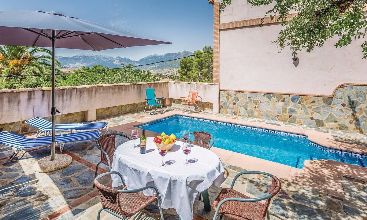 Montecorto House | Lovely home in Montecorto, Málaga