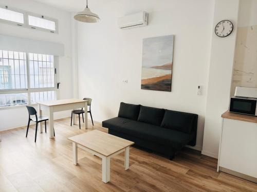 Algeciras Apartment | Luminoso Obra Nueva cerca de Supermercados, centro