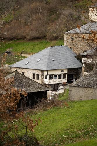Cangas del Narcea Municipality Apartment | Luna Menguante Casa Luna de La Viliella