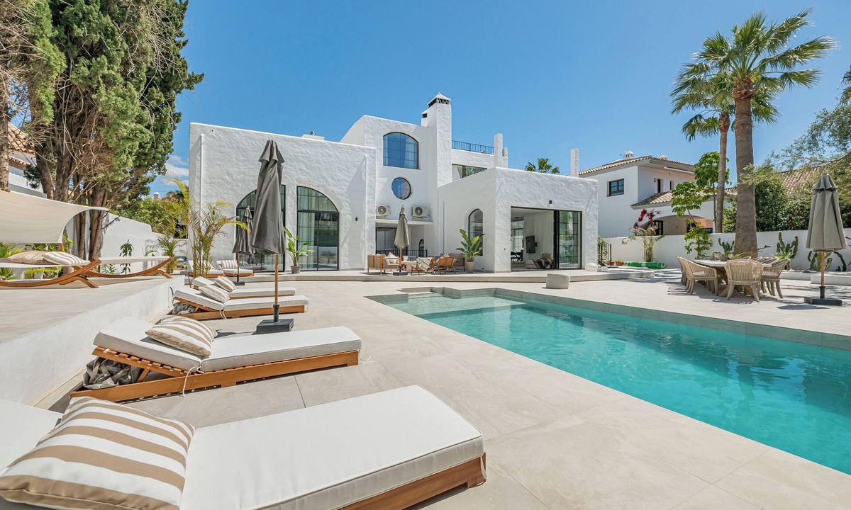 San Pedro de Alcantara Villa | Luxury 8-bedroom villa in San Pedro de Alcántara/Marbella