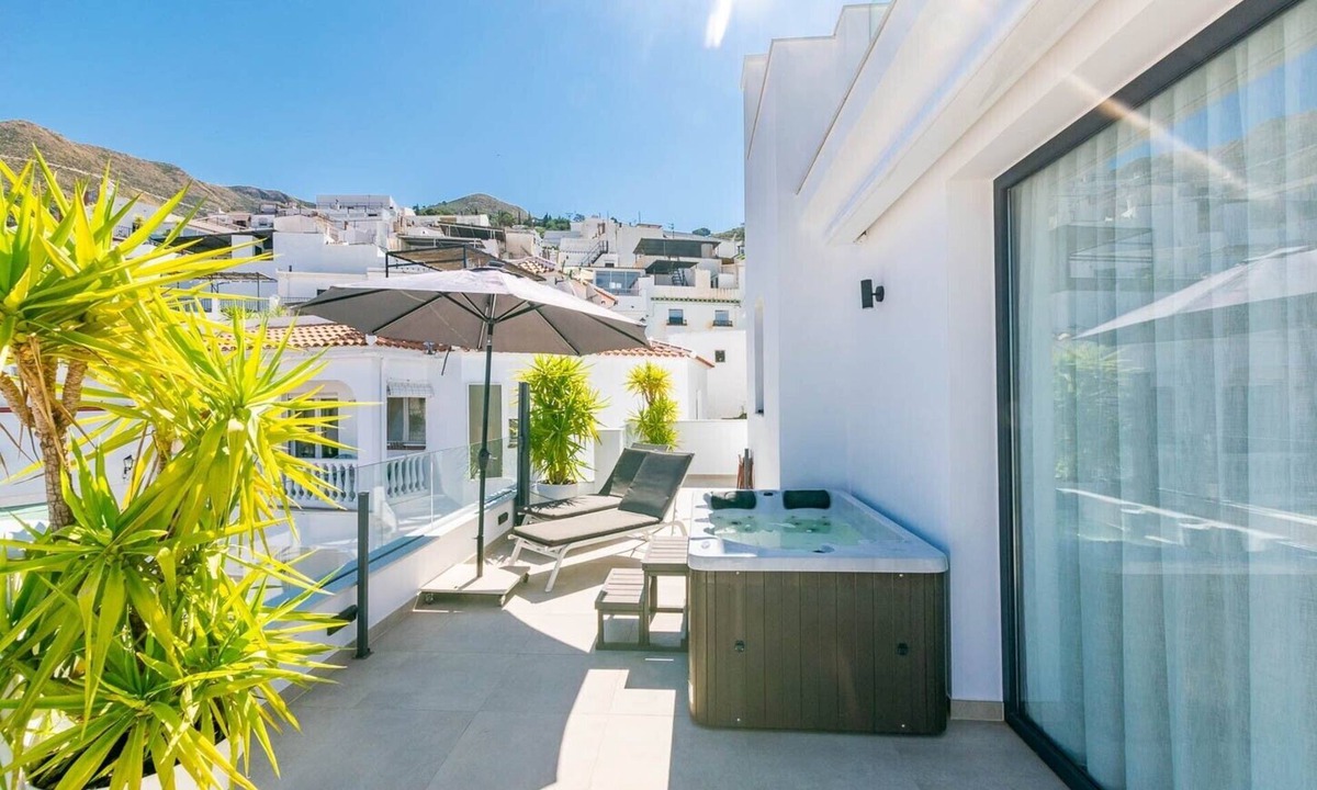 Competa Apartment | Luxury Apartment in Competa with Mountain View, Garden and Wi-Fi