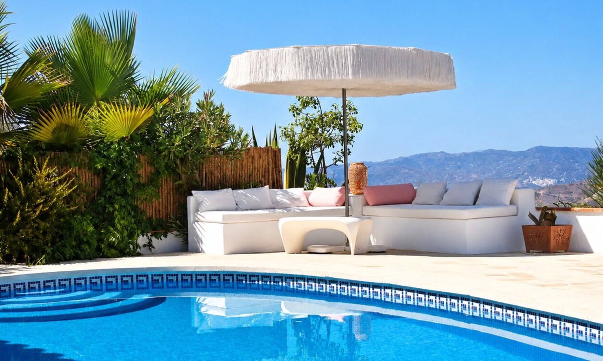 Canillas de Aceituno Villa | Luxury Mountain Retreat El Frantoio – 100% Private Pool & Panoramic Views