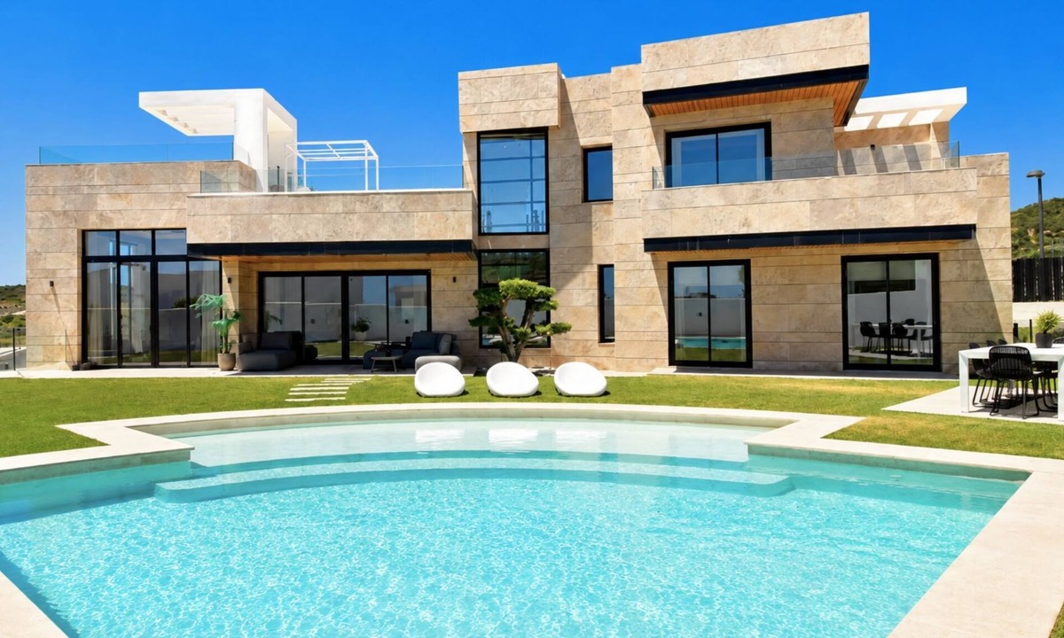 Estepona Villa | Luxury Modern Villa with Private Pool and Rooftop Terrace