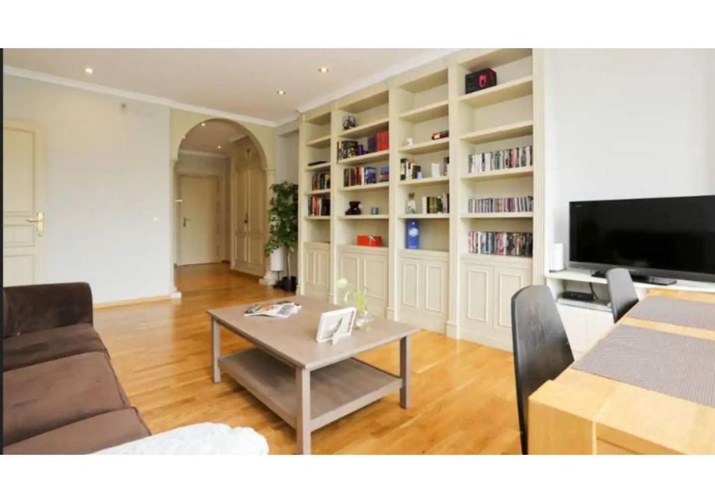 Nueva Espana Apartment | Madrid Views Apartment