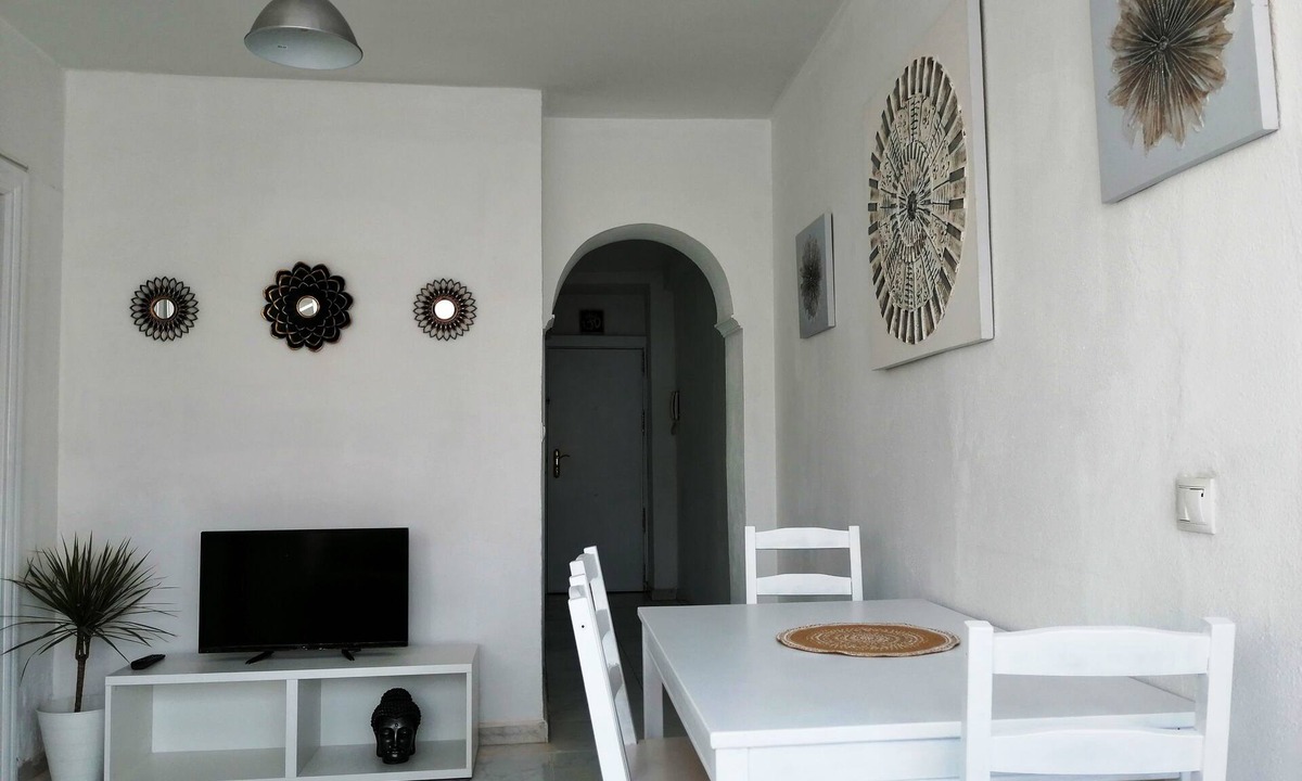 Centro Apartment | ❂Mandala flat/3 bedrooms/walk to center/Wi Fi/Air Con