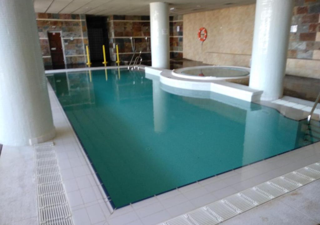 Pradollano Apartment | Maribel Arttyco parking-wifi