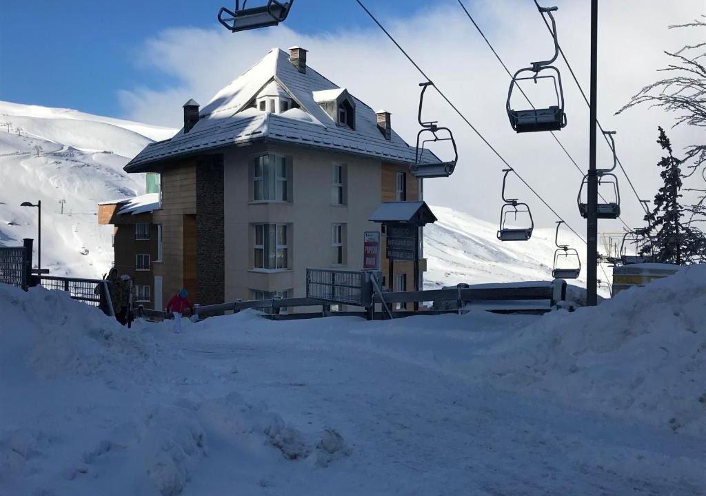 Pradollano Apartment | miramar elite ski con parking Sierra Nevada