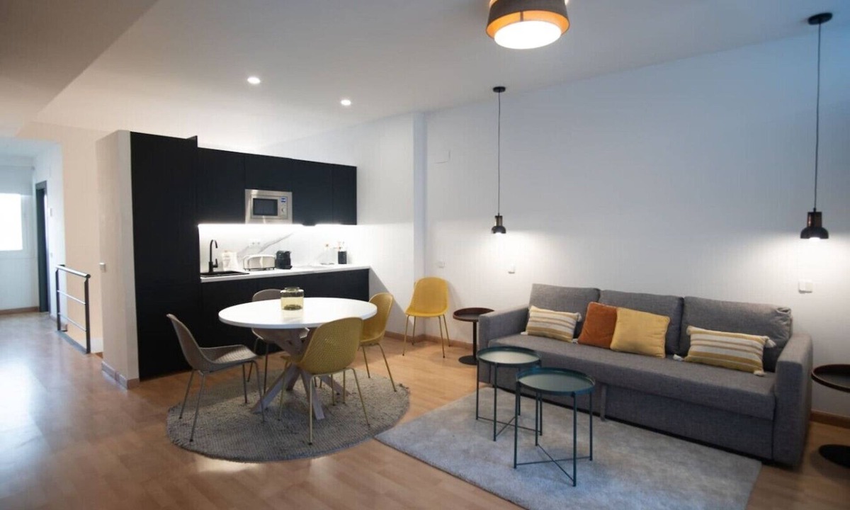 Alcobendas Apartment | Modern Apartment for 6—Alcobendas—La Moraleja
