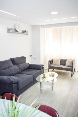 Figares Apartment | Moderno Alojamiento Familiar Centro Granada