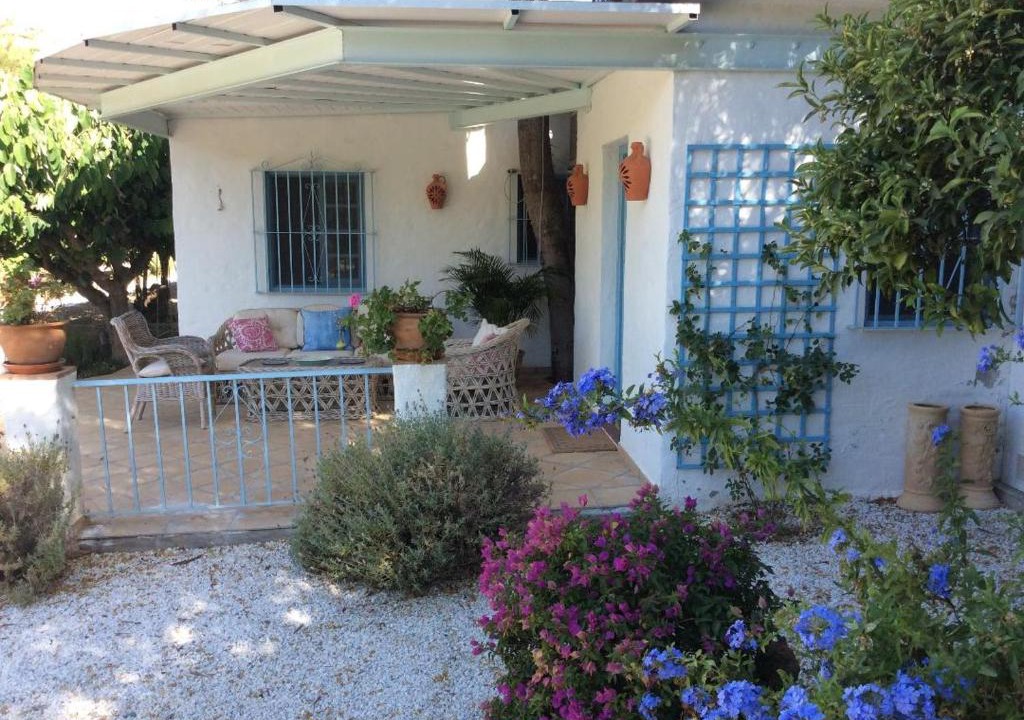 New Golden Mile House | Molino Cottage