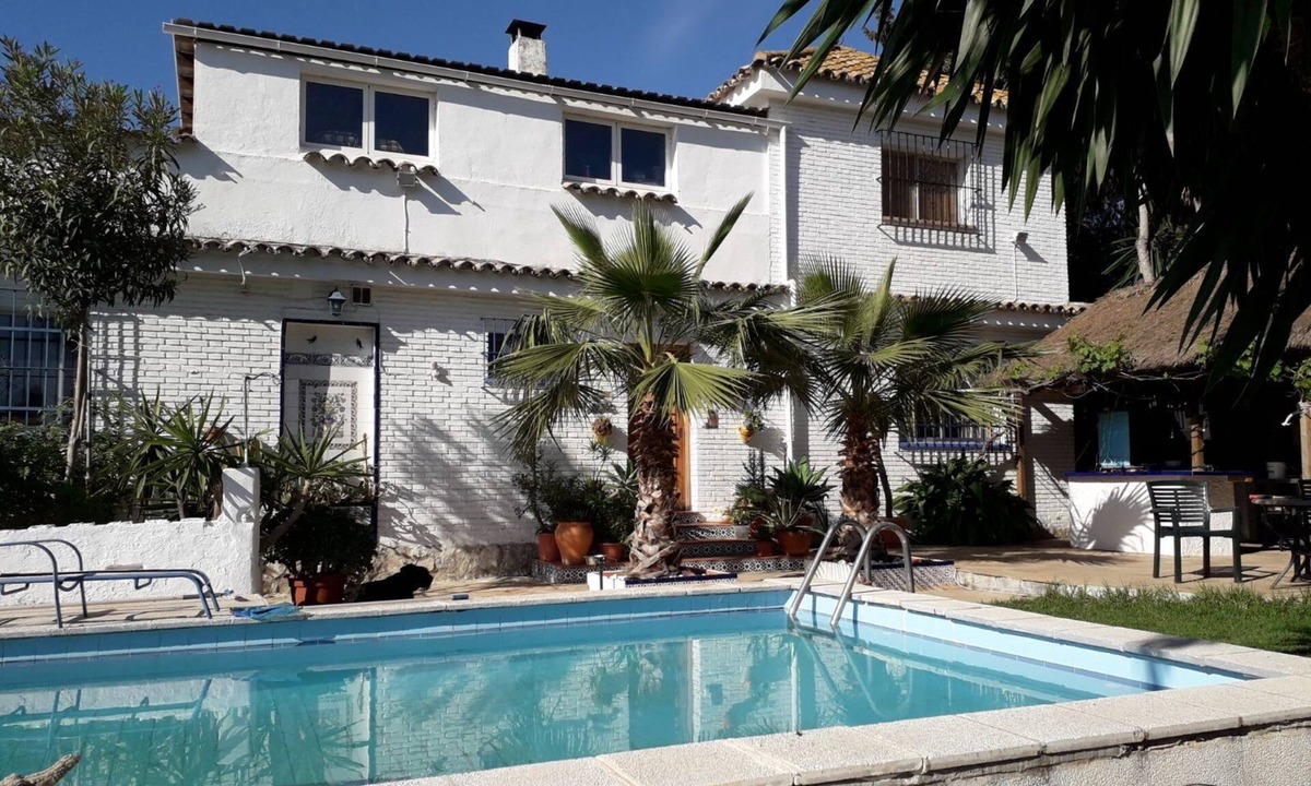 Costa del Sol House | Near Torremolinos, in an oasis of peacen