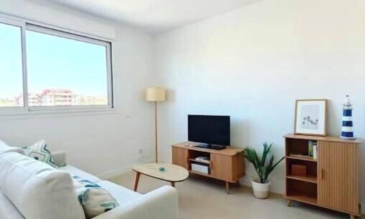 Torre del Mar Apartment | New apartment near the beach - medium term stays (ideal for couples)
