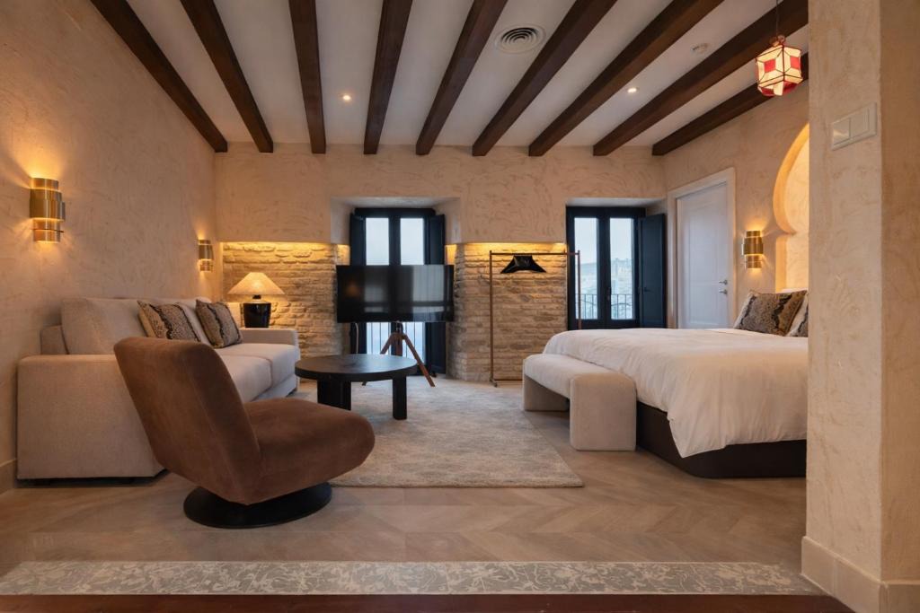 Santiago Apartment | New VillaMora - Ribera