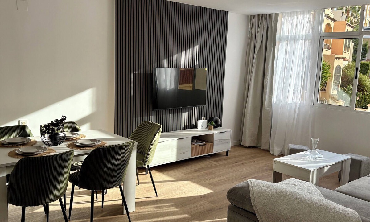 Aguadulce Apartment | Next to the port and beach of Aguadulce