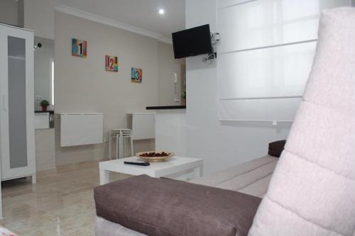 Capuchinos Apartment | Nice and New Studio very close to the city center 2ºA