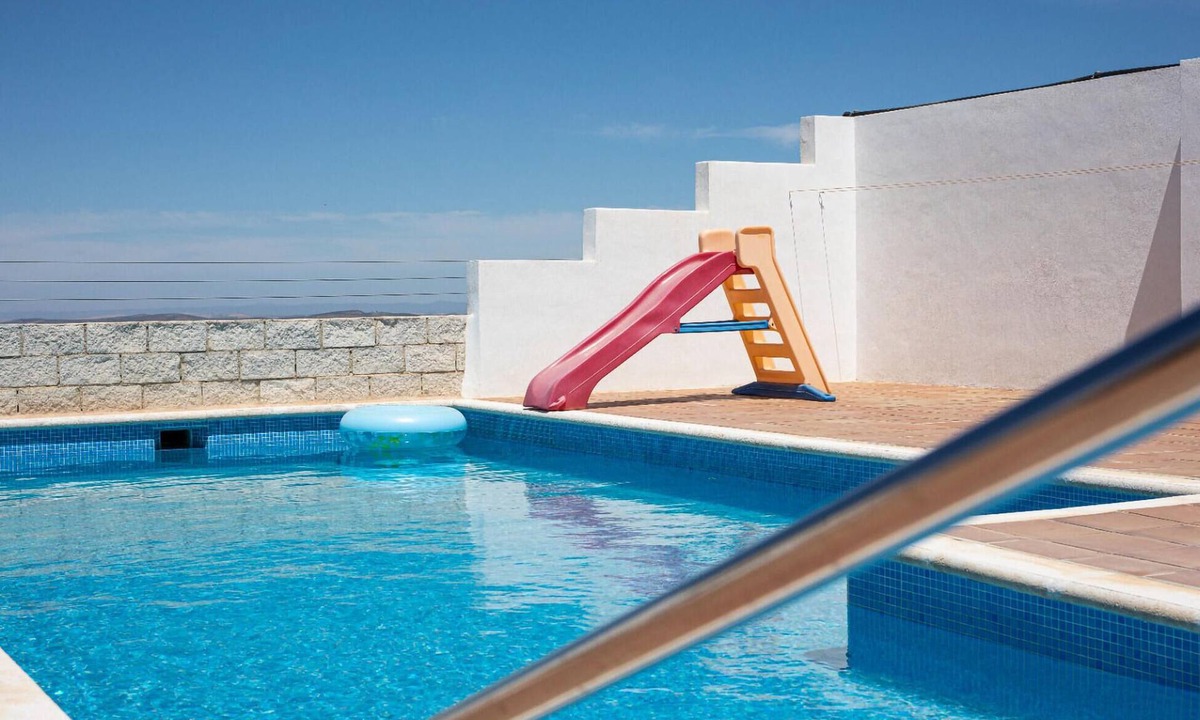 Baena House | Nice home in Baena with outdoor swimming pool