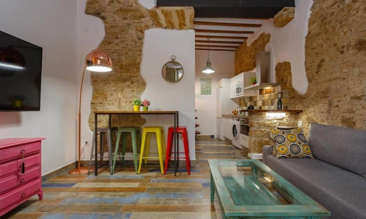 Old Town Apartment | Noah house city center
