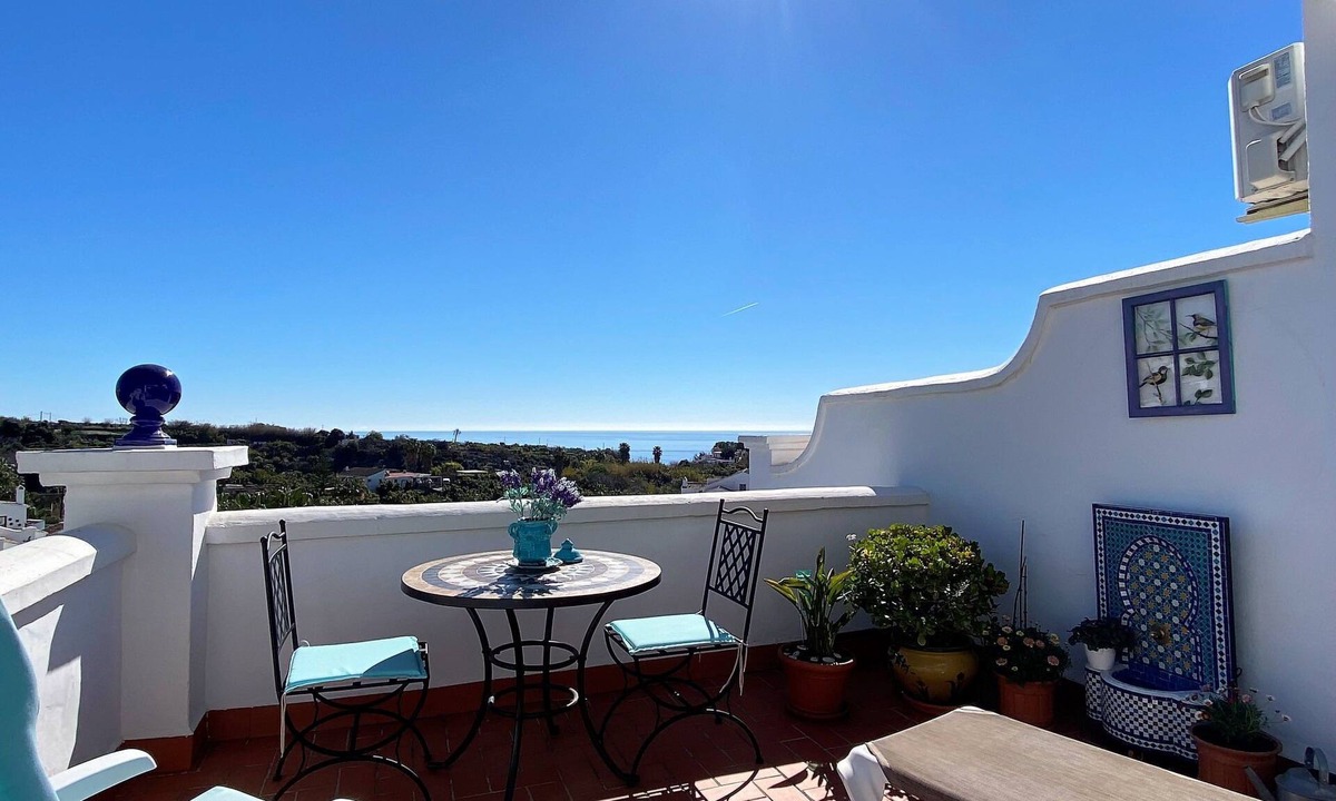 Oasis del Capistrano Apartment | Oasis de Capistrano Rabat 27 by Casasol by Interhome