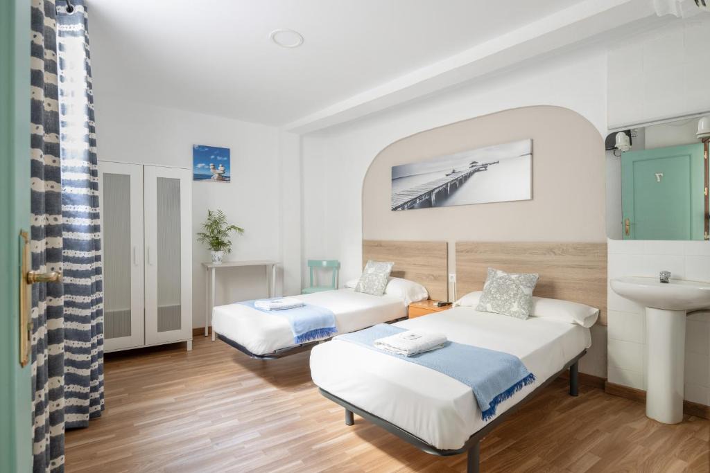 Central District Hostel | Pensión Zacatin