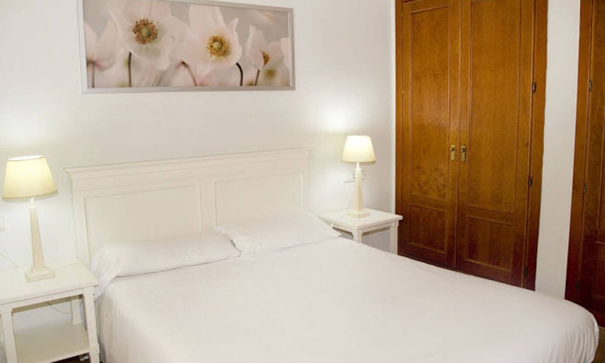La Linea de la Concepcion Apartment | Penthouse 2 bedrooms block 2 (Apartment 3)