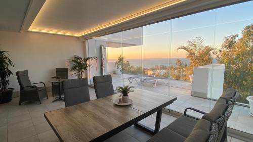 Puerto de la Duquesa Apartment | Penthouse Pure South Manilva Sea View