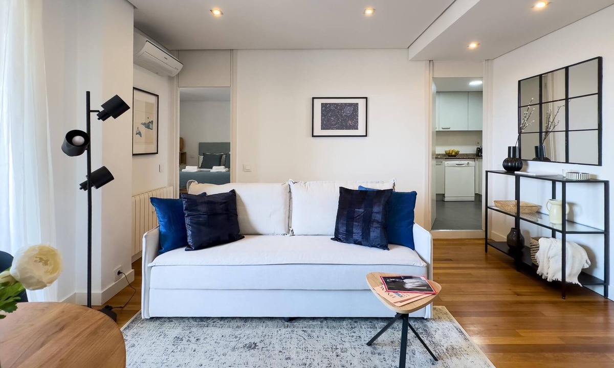 Ibiza Apartment | Penthouse + Work Area Retiro, Madrid