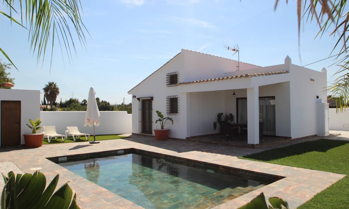 Conil de la Frontera House | Perfect and modern Holiday Home with Pool, air conditioning and Internet - Casa El Guillargon -