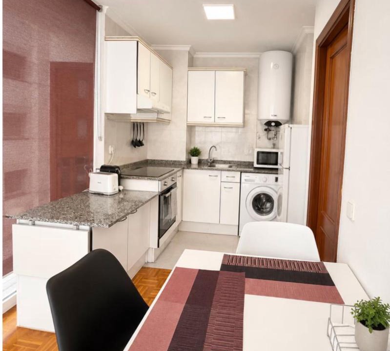 Gijon-Este Apartment | Pewini Playa