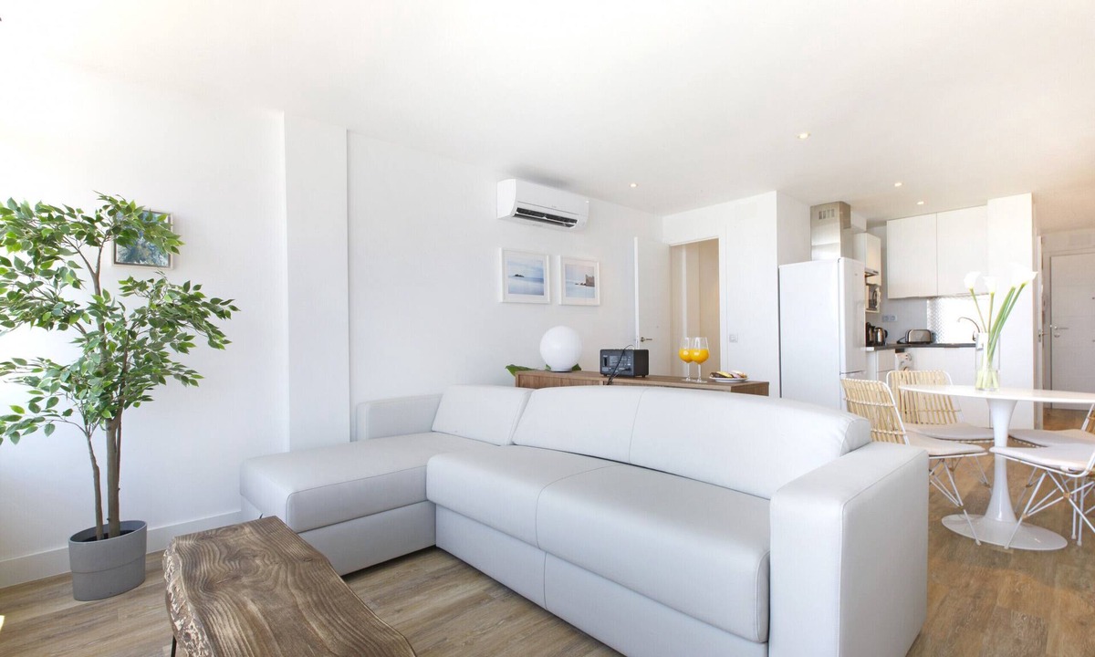 Torremolinos Apartment | Picasso Boutique