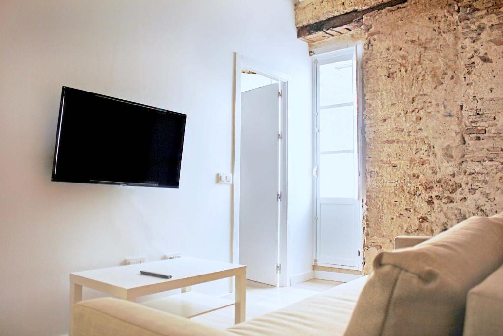 Old Town Apartment | Plaza de España building
