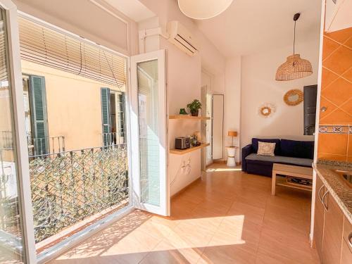 La Victoria Apartment | Plz de la Merced Apartamentos Solera