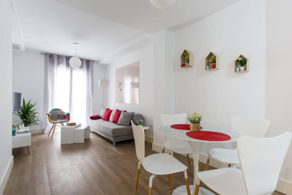 San Julian Apartment | POP ART Enladrillada