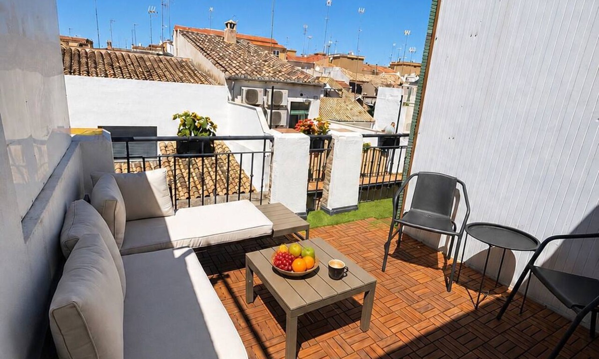 Granada City Center Apartment | Premium Duplex Penthouse 3 suites Private Terrace Free Parking
