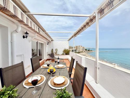 Fuengirola Apartment | Premium Penthouse Beachfront View Terrace Turivida