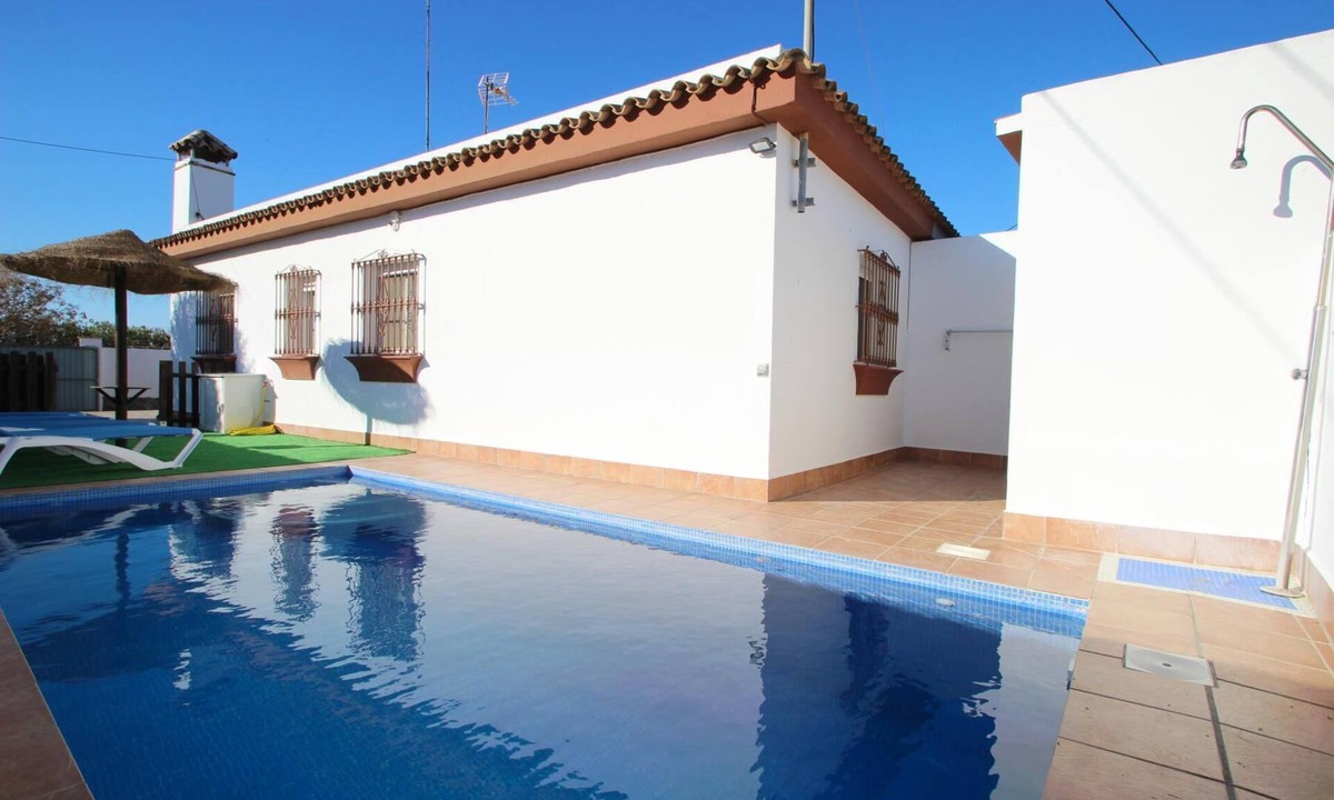 Conil de la Frontera House | Private Pool, comfortable holiday home in rural Conil - Casa Petri