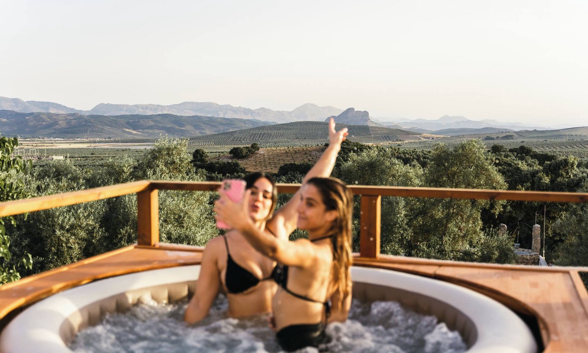 Archidona House | Private Villa with Outdoor Jacuzzi Surrounded by Nature