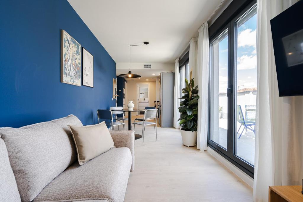 San Diego Apartment | Puerto Alto Apartments by Olala Homes