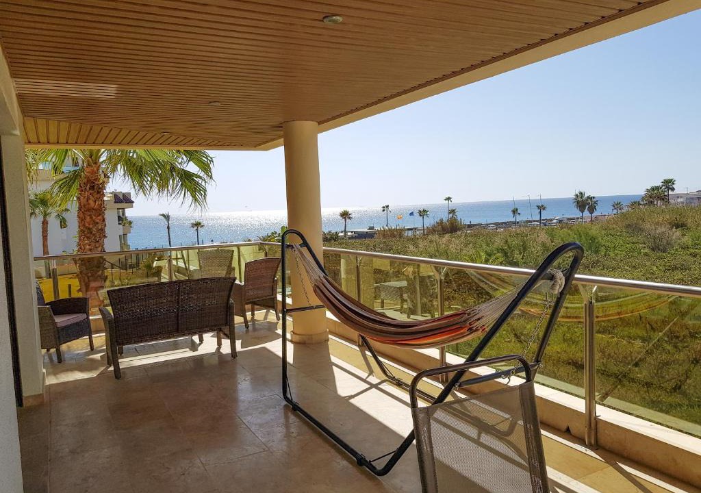 Castillo de Sabinillas Apartment | Puerto de la Duquesa, Marina del Castillo, Manilva, Malaga