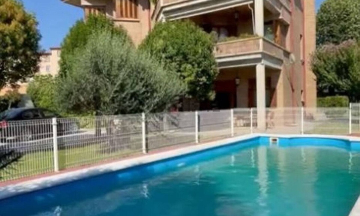 Olite Cottage | Quiet, fully furnished house with a pool, barbecue, and large garden